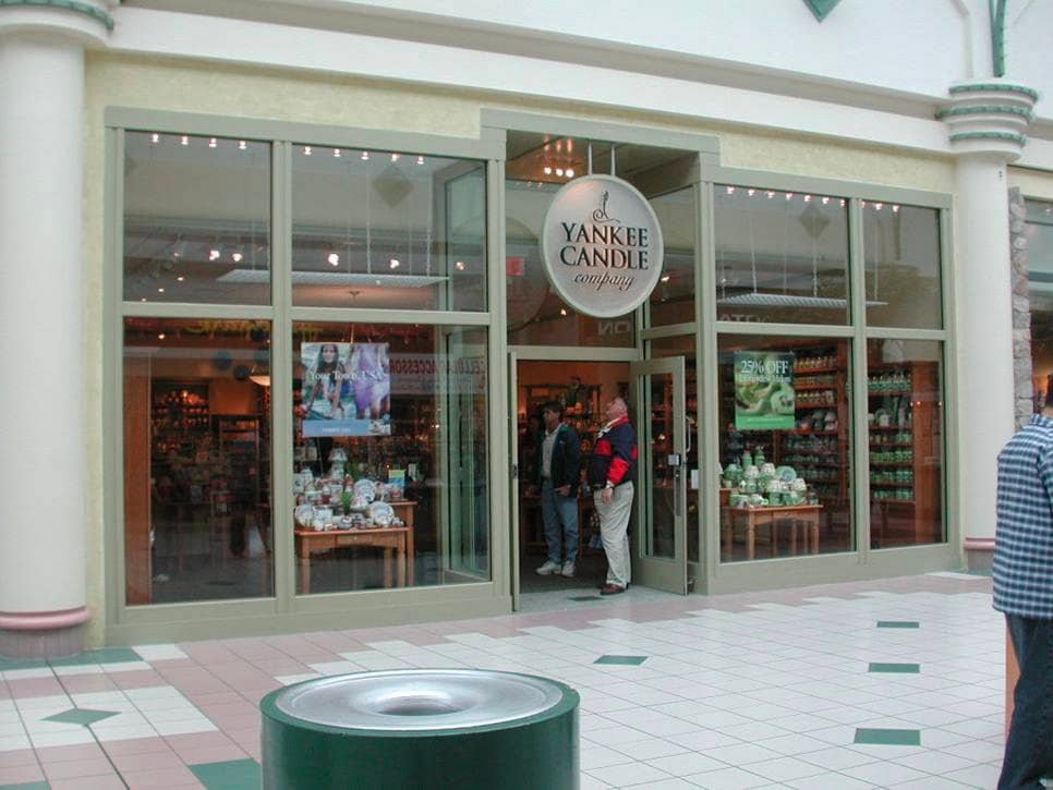 Full-glass storefront with no visible frame